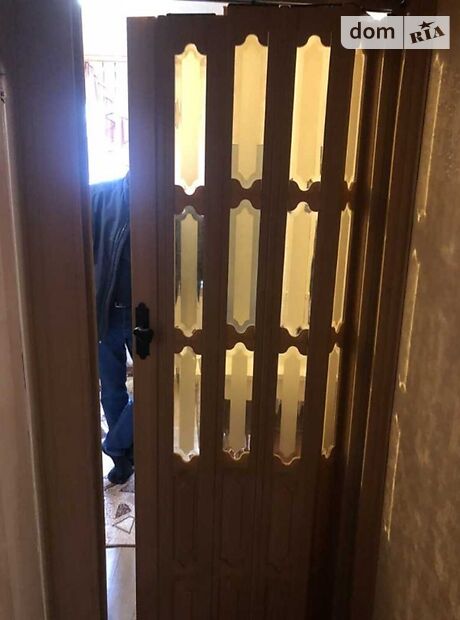 Продажа однокомнатной квартиры в Полтаве, на бул. Коновальца Евгения, район Сады 2 фото 1 Продажа однокомнатной квартиры в Полтаве, на бул. Коновальца Евгения, район Сады 2 фото 1