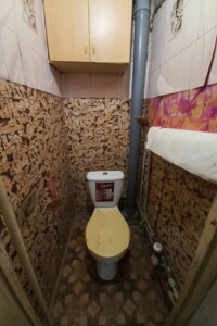 Продаж трикімнатної квартири в Полтаві, на бул. Побєдоносцева Юрія, район Сади 2 фото 2