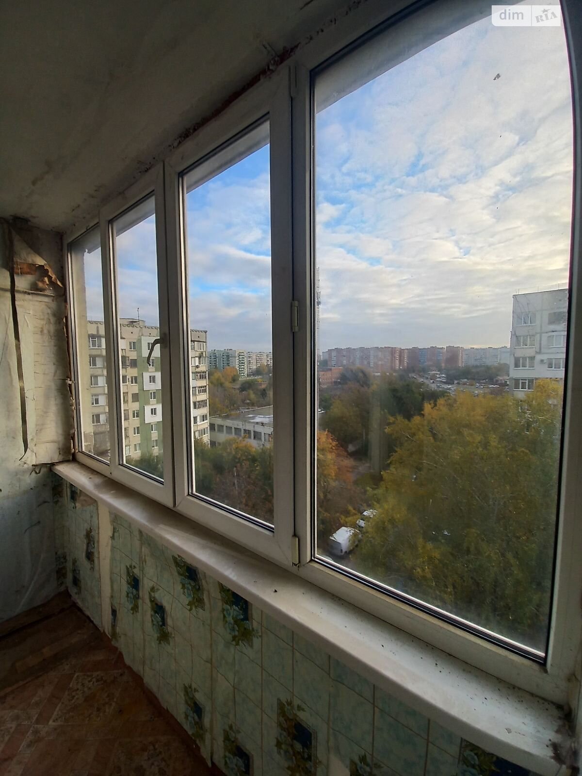 Продаж трикімнатної квартири в Полтаві, на бул. Побєдоносцева Юрія, район Сади 2 фото 1