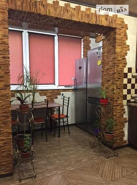 Продажа двухкомнатной квартиры в Полтаве, на бул. Боровиковского, район Сады 3 (Огнивка) фото 1 Продажа двухкомнатной квартиры в Полтаве, на бул. Боровиковского, район Сады 3 (Огнивка) фото 1