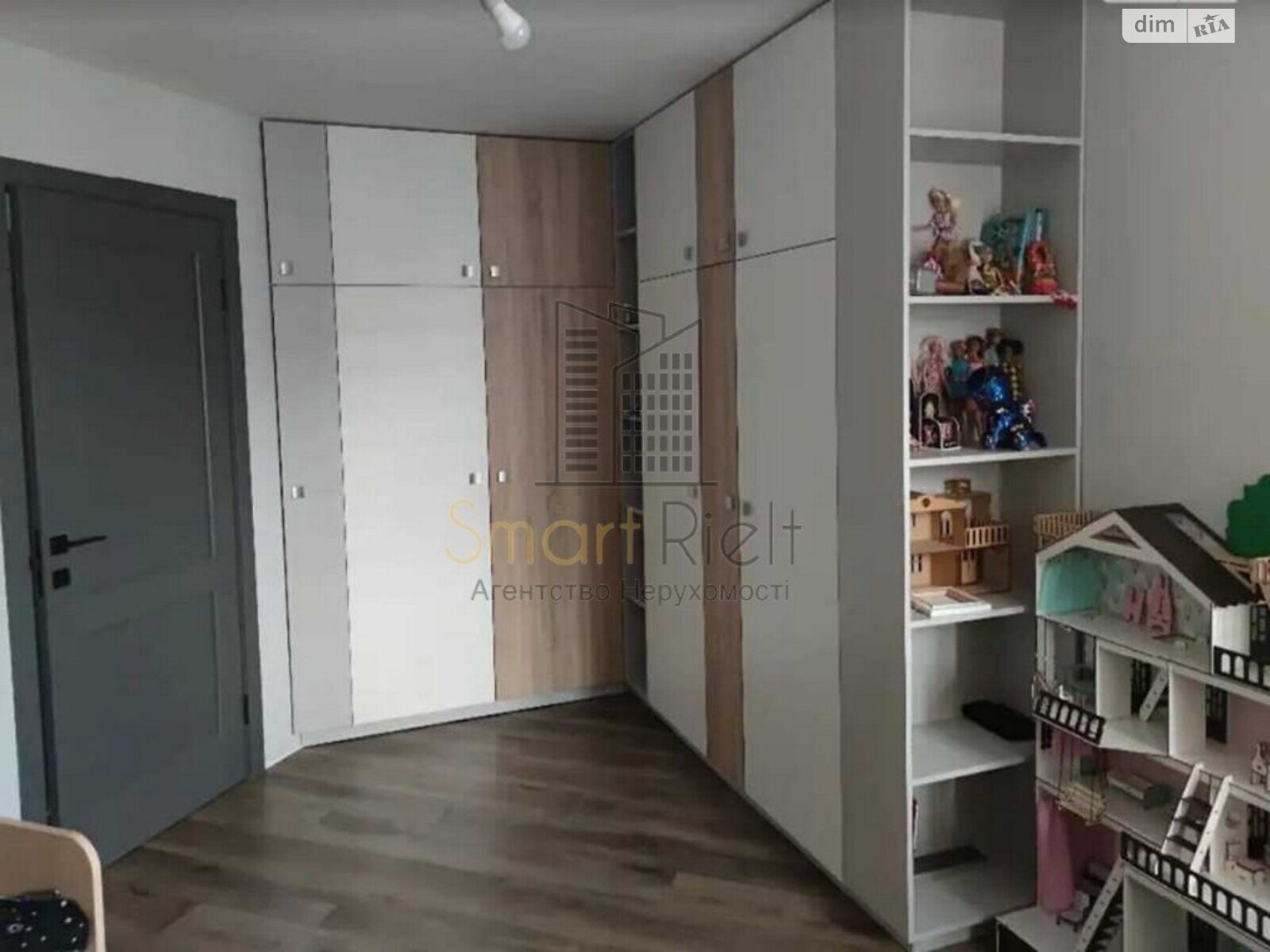 Продажа четырехкомнатной квартиры в Полтаве, на бул. Боровиковского, район Сады 3 (Огнивка) фото 1