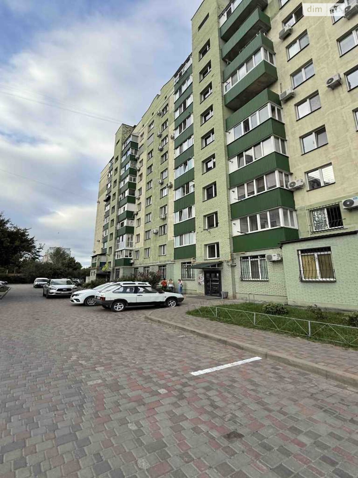 Продажа двухкомнатной квартиры в Полтаве, на бул. Щепотьева, район Сады 3 (Огнивка) фото 1 Продажа двухкомнатной квартиры в Полтаве, на бул. Щепотьева, район Сады 3 (Огнивка) фото 1