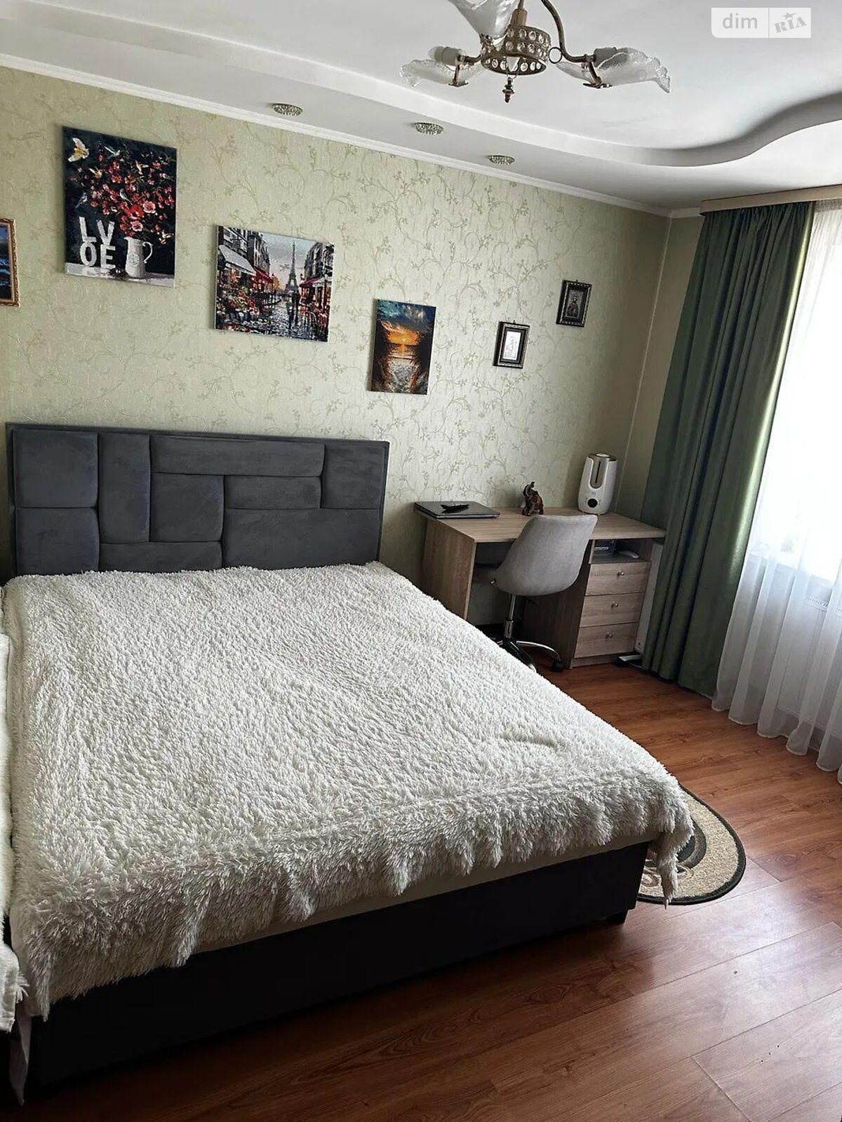 Продажа трехкомнатной квартиры в Полтаве, на ул. Дмитра Пругла 10, район Сады 3 (Огнивка) фото 1