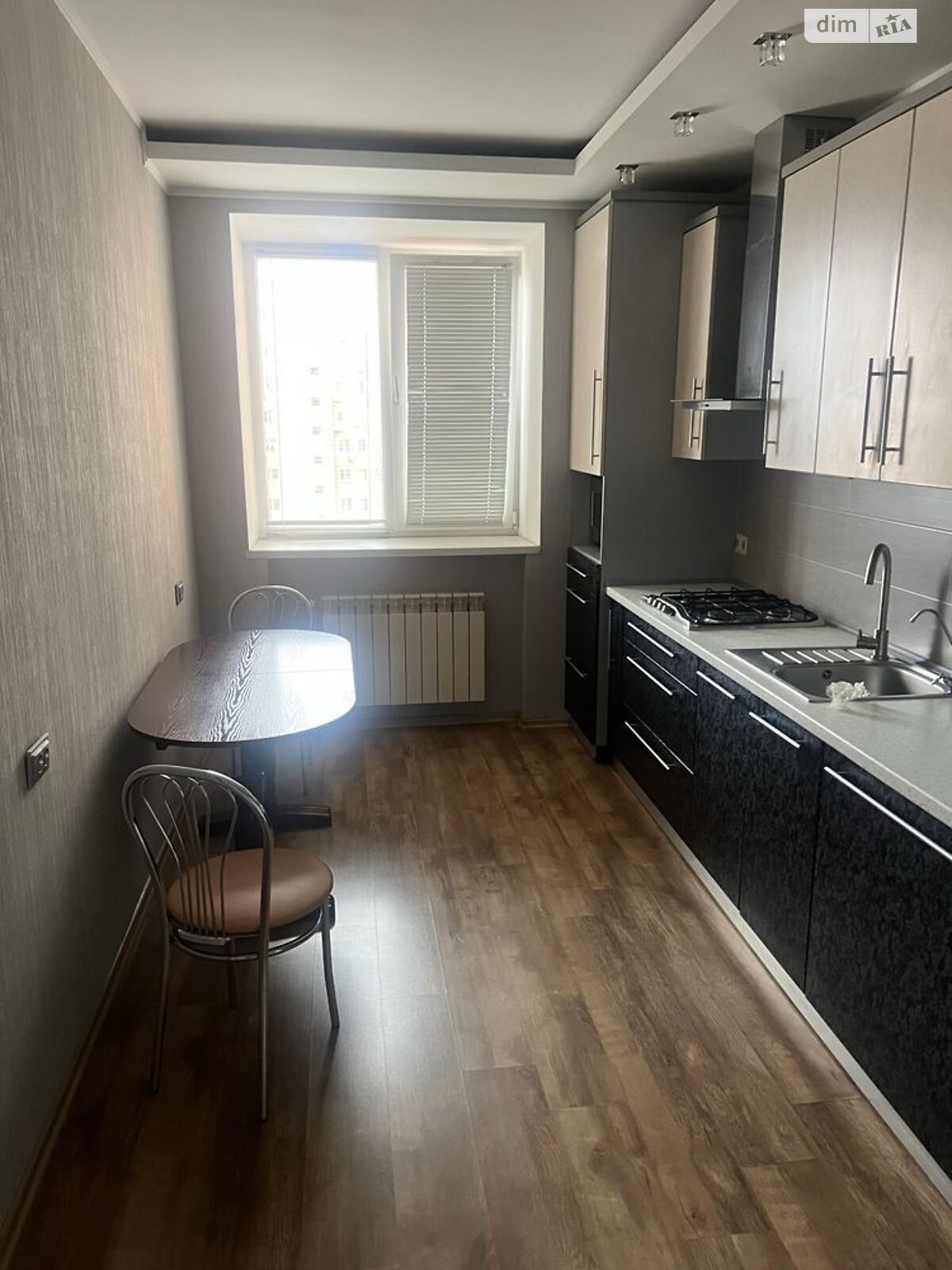 Продажа однокомнатной квартиры в Полтаве, на ул. Геннадия Биличенко, район Шевченковский (Октябрьский) фото 1 Продажа однокомнатной квартиры в Полтаве, на ул. Геннадия Биличенко, район Шевченковский (Октябрьский) фото 1