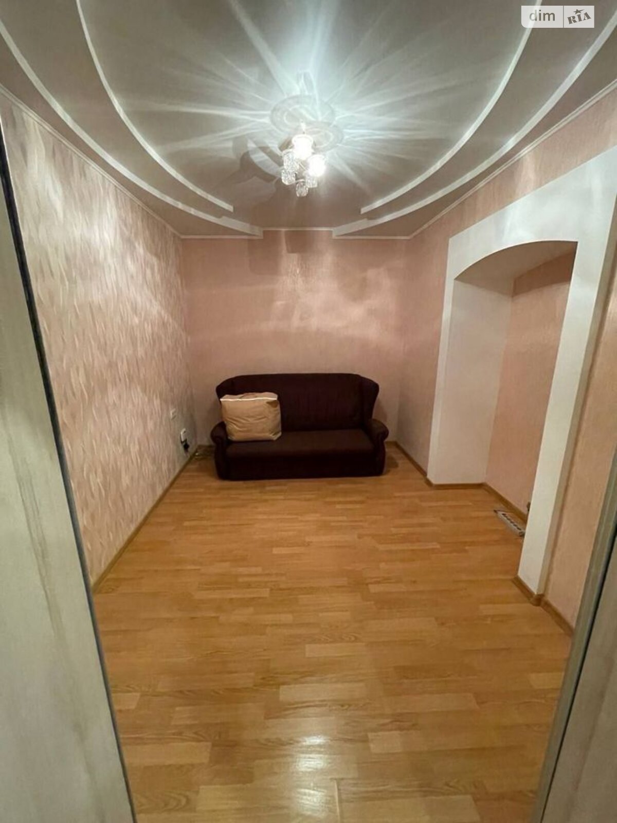 Продажа однокомнатной квартиры в Полтаве, на ул. Геннадия Биличенко, район Шевченковский (Октябрьский) фото 1 Продажа однокомнатной квартиры в Полтаве, на ул. Геннадия Биличенко, район Шевченковский (Октябрьский) фото 1