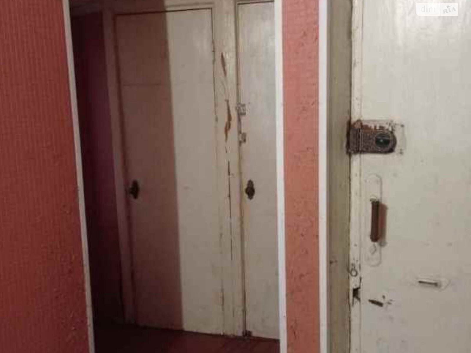 Продаж трикімнатної квартири в Полтаві, на пров. Гната Хоткевича, район Шевченківський (Жовтневий) фото 1 Продаж трикімнатної квартири в Полтаві, на пров. Гната Хоткевича, район Шевченківський (Жовтневий) фото 1