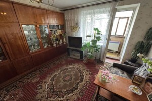 Продажа трехкомнатной квартиры в Полтаве, на ул. Игоря Дорошенко 4, район Шевченковский (Октябрьский) фото 2