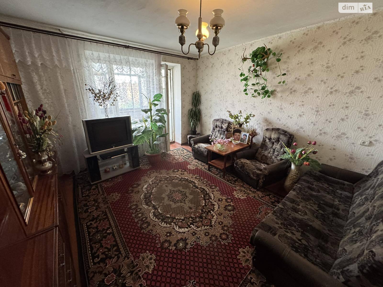 Продажа трехкомнатной квартиры в Полтаве, на ул. Игоря Дорошенко 4, район Шевченковский (Октябрьский) фото 1 Продажа трехкомнатной квартиры в Полтаве, на ул. Игоря Дорошенко 4, район Шевченковский (Октябрьский) фото 1