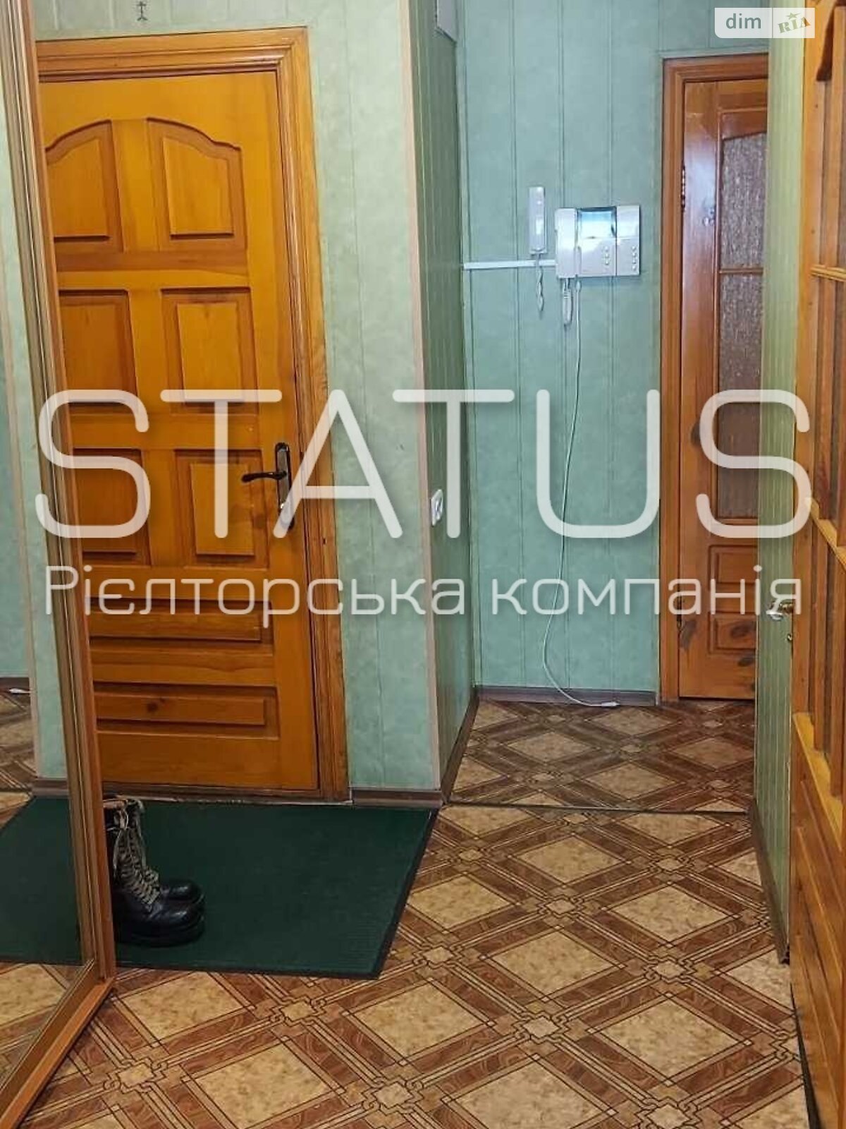 Продажа трехкомнатной квартиры в Полтаве, на ул. Мазепы Ивана, район Шевченковский (Октябрьский) фото 1 Продажа трехкомнатной квартиры в Полтаве, на ул. Мазепы Ивана, район Шевченковский (Октябрьский) фото 1