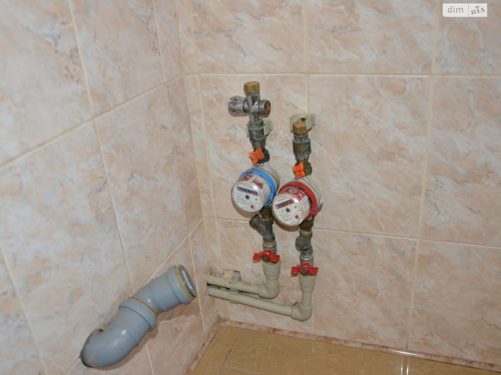 Продажа трехкомнатной квартиры в Полтаве, на ул. Образовательная, район Шевченковский (Октябрьский) фото 1 Продажа трехкомнатной квартиры в Полтаве, на ул. Образовательная, район Шевченковский (Октябрьский) фото 1