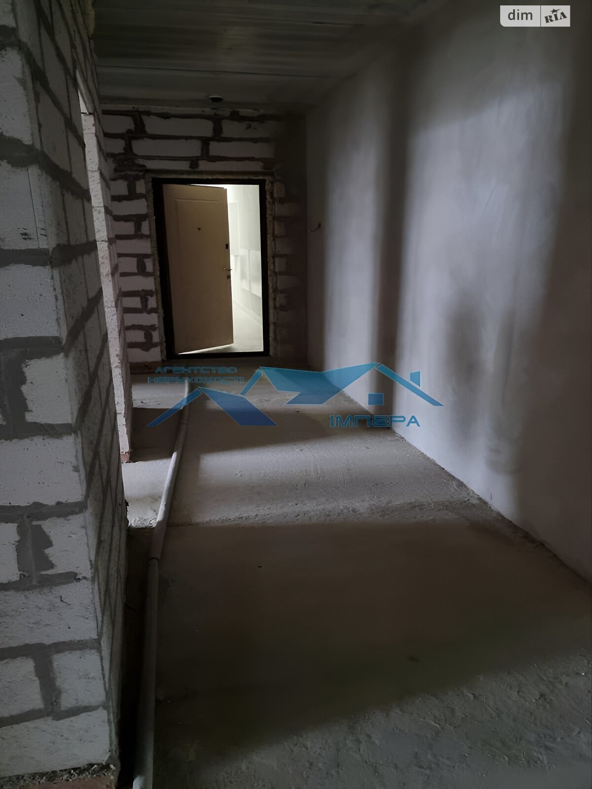 Продажа трехкомнатной квартиры в Полтаве, на ул. Олександра Оксанченка, район Шевченковский (Октябрьский) фото 1 Продажа трехкомнатной квартиры в Полтаве, на ул. Олександра Оксанченка, район Шевченковский (Октябрьский) фото 1