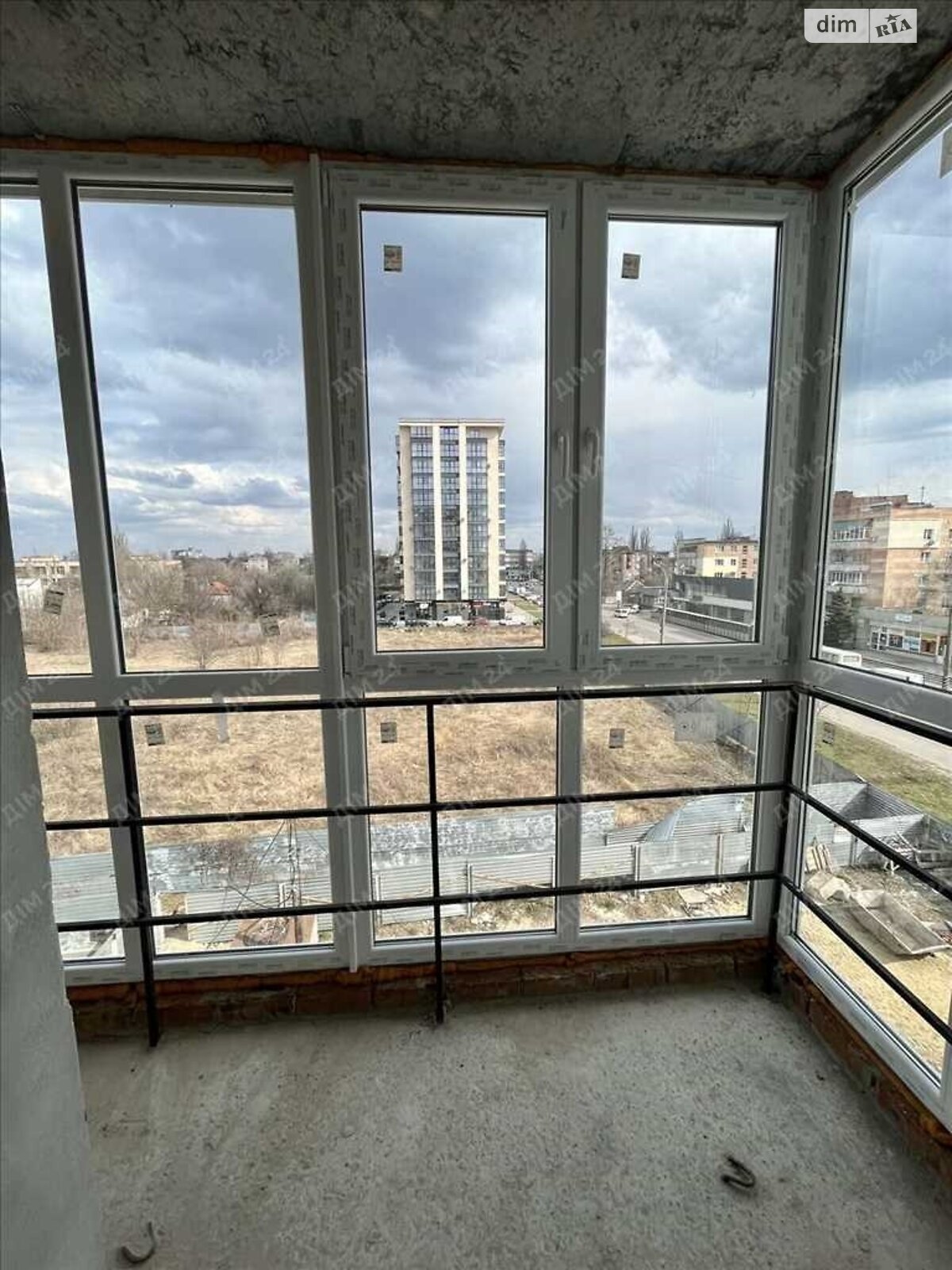 Продажа двухкомнатной квартиры в Полтаве, на ул. Олександра Оксанченка, район Шевченковский (Октябрьский) фото 1 Продажа двухкомнатной квартиры в Полтаве, на ул. Олександра Оксанченка, район Шевченковский (Октябрьский) фото 1