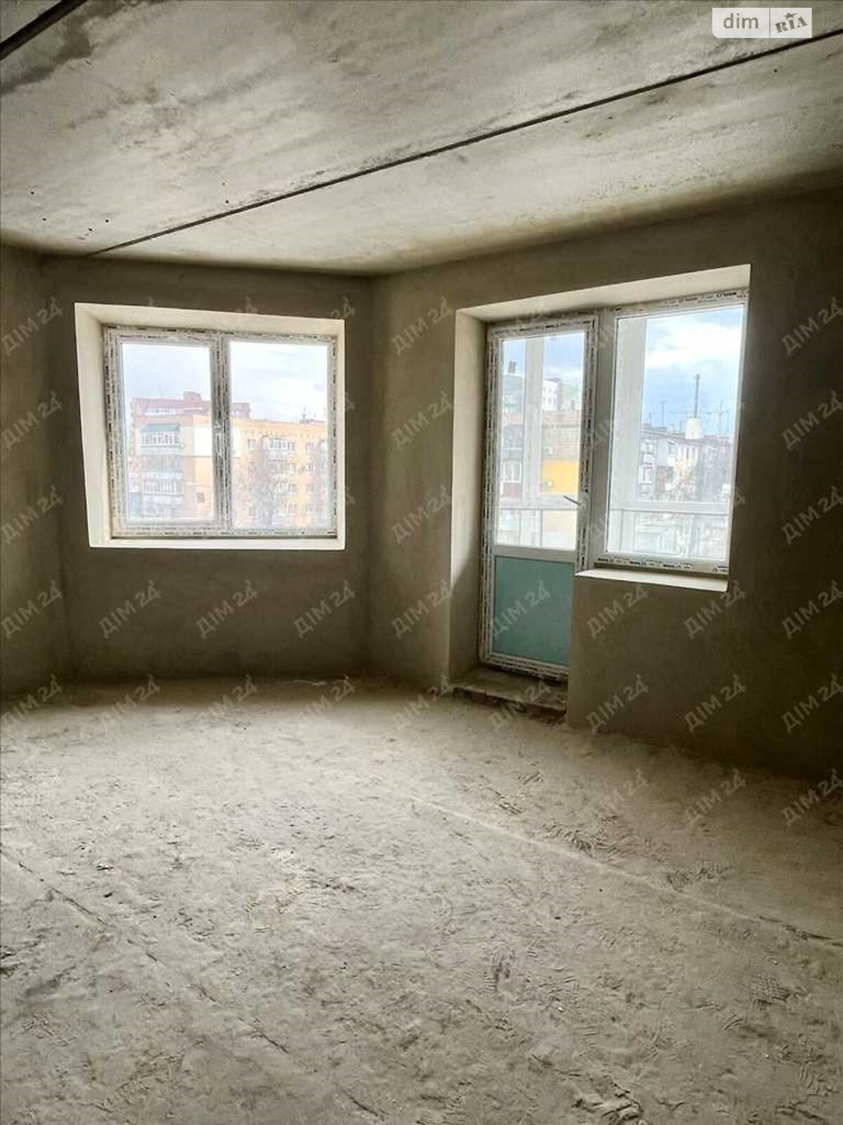 Продажа двухкомнатной квартиры в Полтаве, на ул. Олександра Оксанченка, район Шевченковский (Октябрьский) фото 1 Продажа двухкомнатной квартиры в Полтаве, на ул. Олександра Оксанченка, район Шевченковский (Октябрьский) фото 1