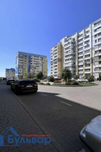 Продажа однокомнатной квартиры в Полтаве, на ул. Параджанова 5, район Шевченковский (Октябрьский) фото 2