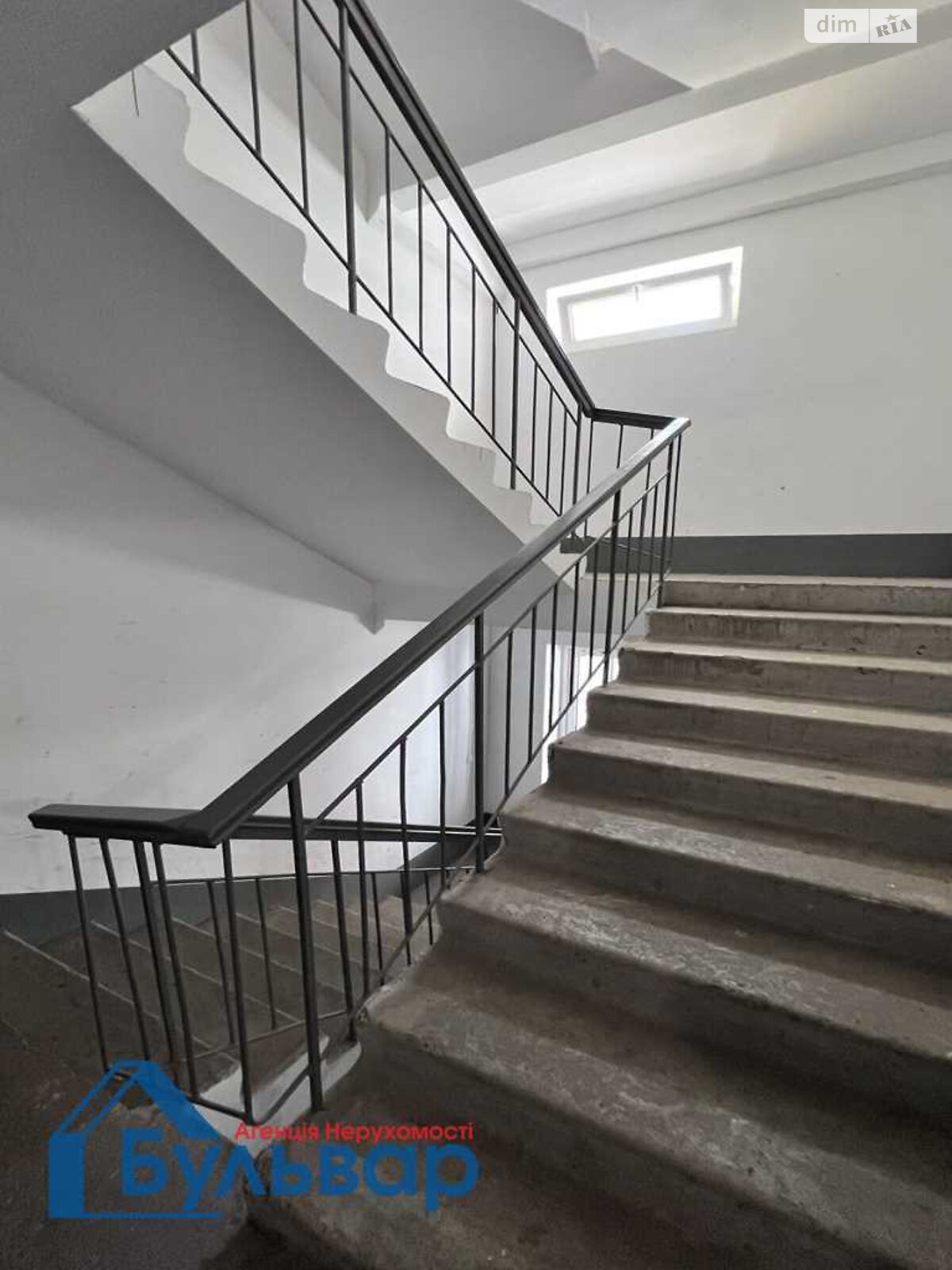 Продаж однокімнатної квартири в Розсошенці, на вул. Параджанова 1, фото 1 Продаж однокімнатної квартири в Розсошенці, на вул. Параджанова 1, фото 1