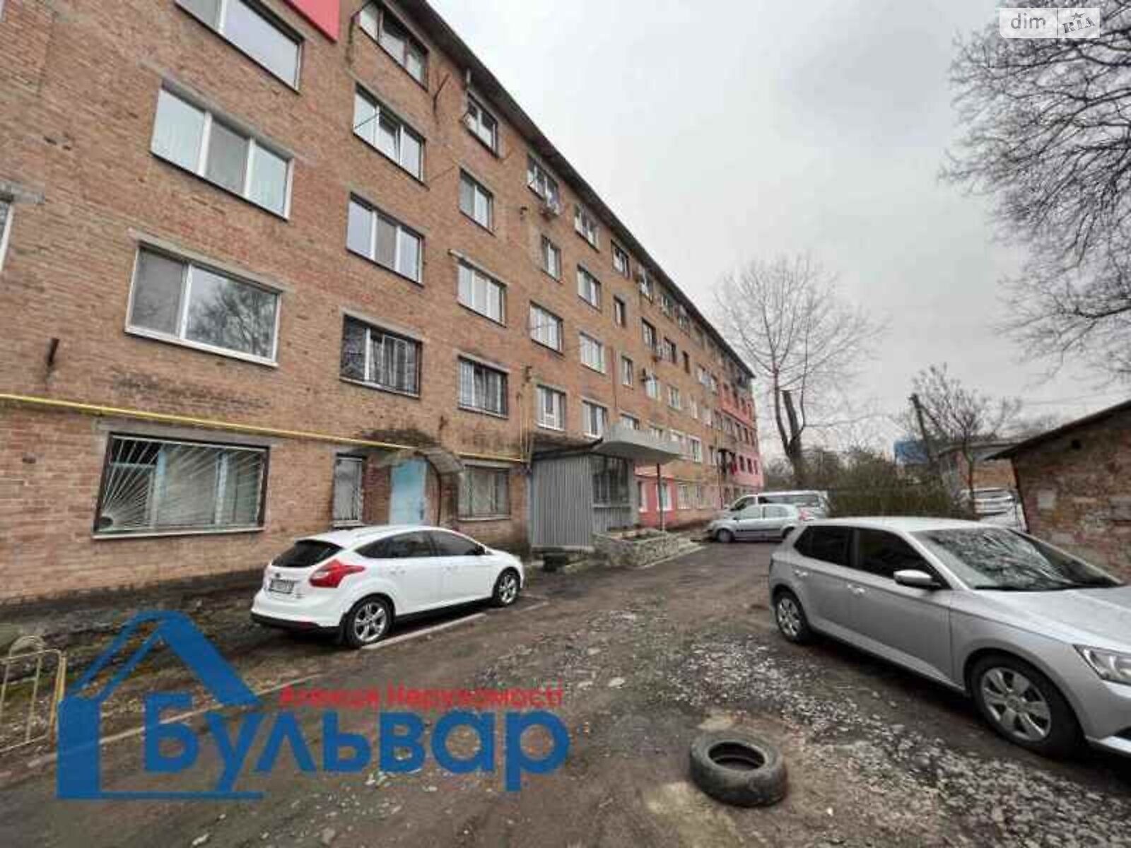 Продаж трикімнатної квартири в Полтаві, на вул. Шевченка 83, кв. 39, район Шевченківський (Жовтневий) фото 1