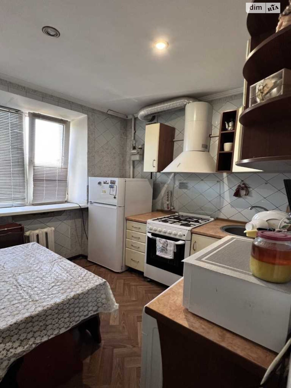 Продажа двухкомнатной квартиры в Полтаве, на ул. Сретенская 33, район Шевченковский (Октябрьский) фото 1 Продажа двухкомнатной квартиры в Полтаве, на ул. Сретенская 33, район Шевченковский (Октябрьский) фото 1