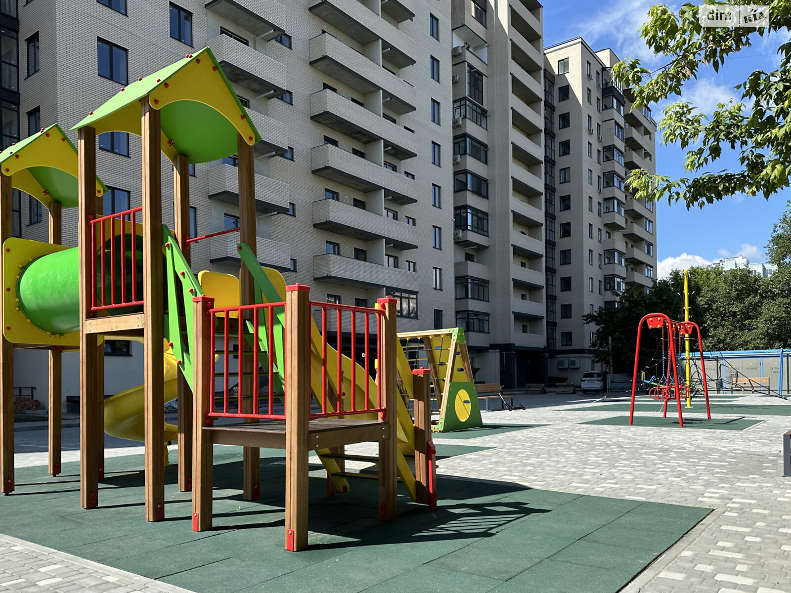 Продажа двухкомнатной квартиры в Полтаве, на ул. Олександра Оксанченка 6, район Шевченковский (Октябрьский) фото 1