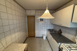 Продажа двухкомнатной квартиры в Полтаве, на пер. Токарный, район Шевченковский (Октябрьский) фото 2