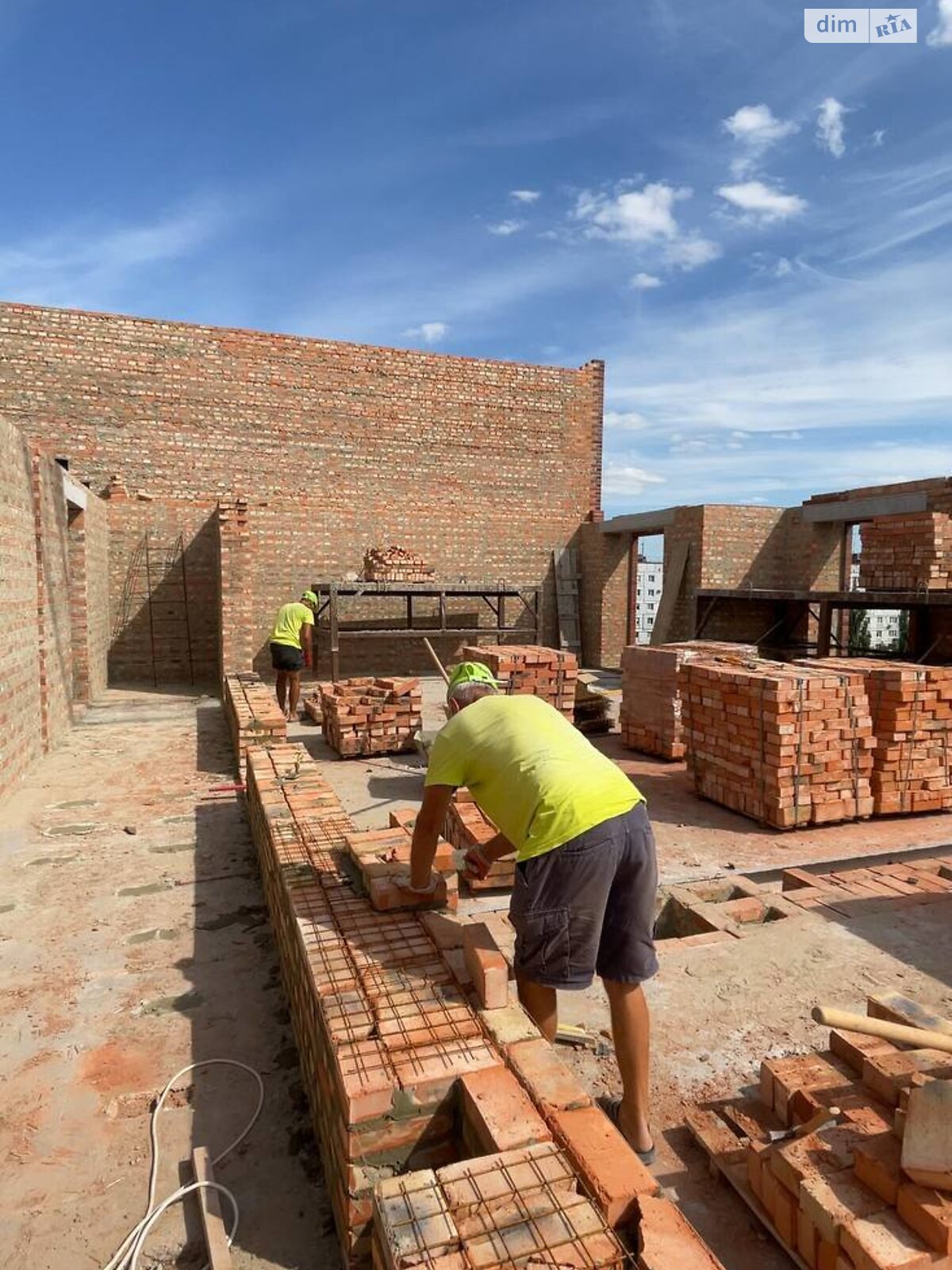 Продаж трикімнатної квартири в Полтаві, на вул. Великотирнівська 9А, район Автовокзал фото 1 Продаж трикімнатної квартири в Полтаві, на вул. Великотирнівська 9А, район Автовокзал фото 1