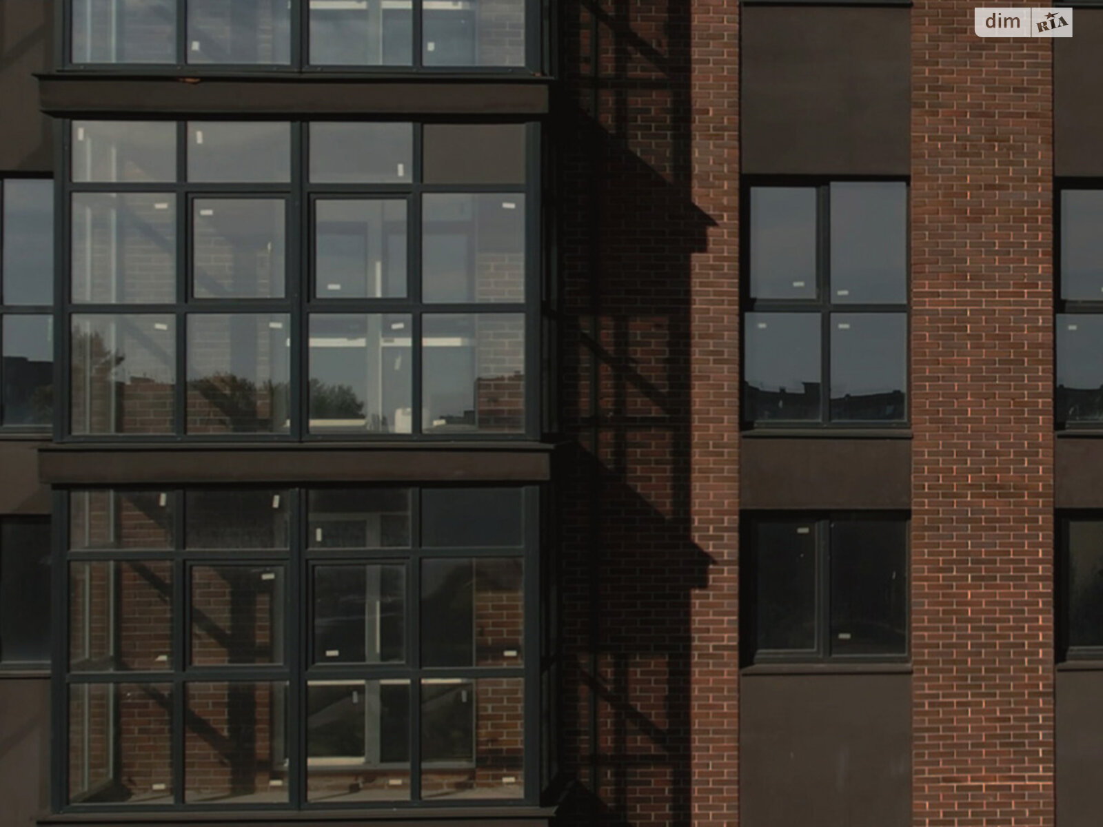 Продаж трикімнатної квартири в Полтаві, на вул. Великотирнівська 9А, район Автовокзал фото 1 Продаж трикімнатної квартири в Полтаві, на вул. Великотирнівська 9А, район Автовокзал фото 1