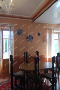 Продаж трикімнатної квартири в Полтаві, на вул. Шведська, район пл. Зигіна фото 2