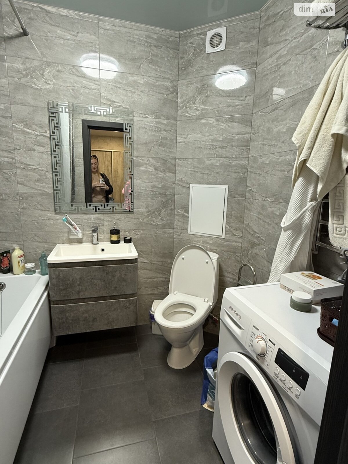 Продаж однокімнатної квартири в Полтаві, на вул. Антона Грицая 10, район Центр фото 1 Продаж однокімнатної квартири в Полтаві, на вул. Антона Грицая 10, район Центр фото 1
