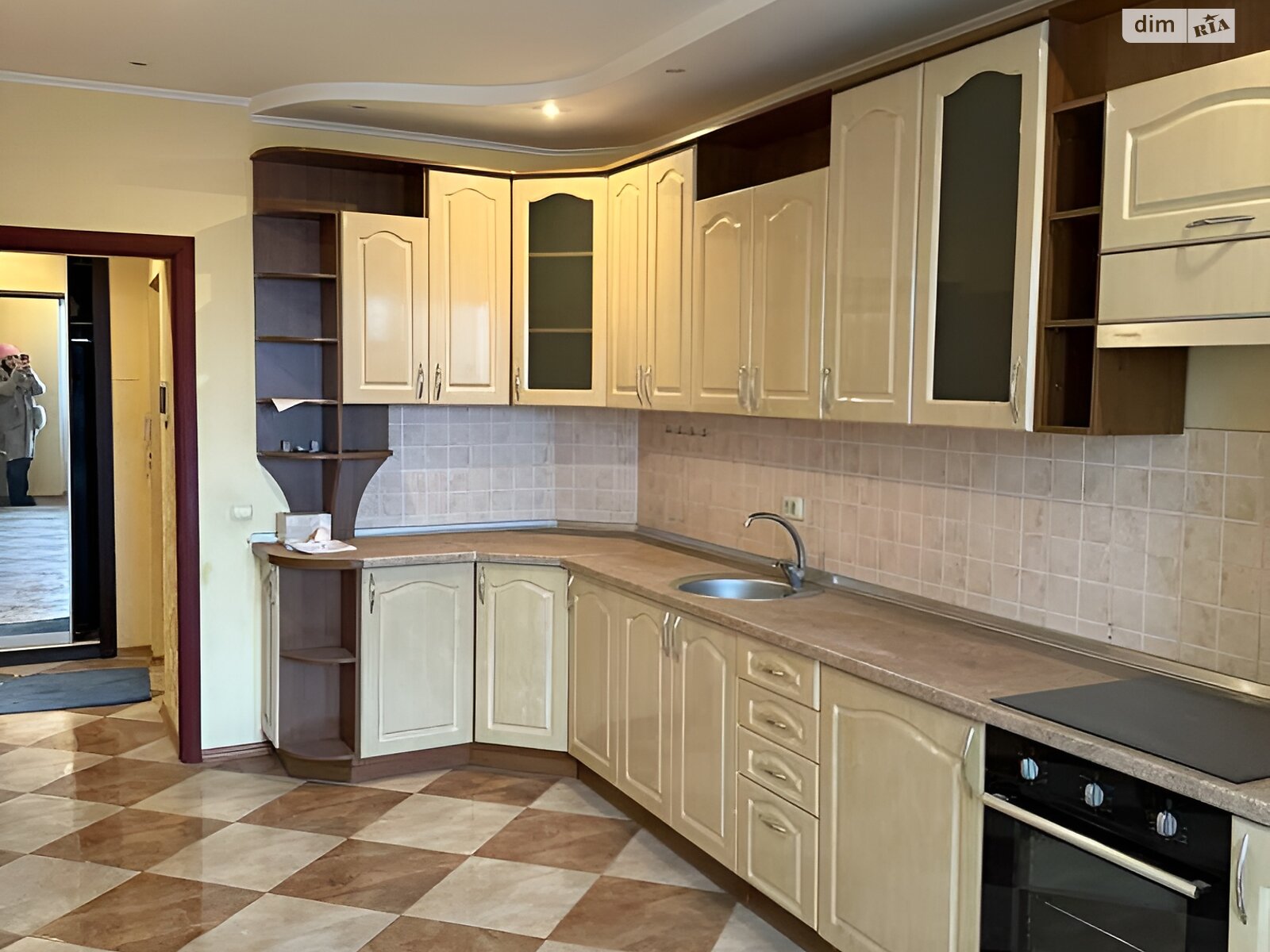 Продаж двокімнатної квартири в Полтаві, на вул. Європейська, район Центр фото 1 Продаж двокімнатної квартири в Полтаві, на вул. Європейська, район Центр фото 1