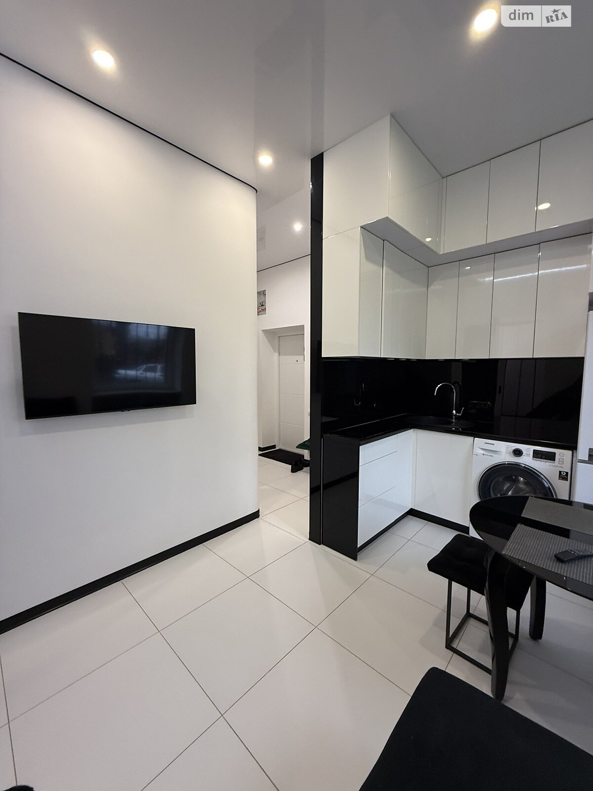 Продажа трехкомнатной квартиры в Полтаве, на пер. Госпитальный, район Центр фото 1 Продажа трехкомнатной квартиры в Полтаве, на пер. Госпитальный, район Центр фото 1