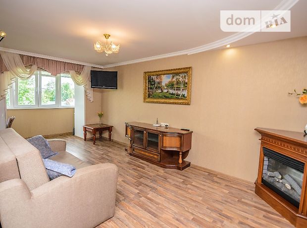Продажа квартиры, 2 ком., Полтава, р‑н. Центр, Комсомольская улица, дом 1 Продажа квартиры, 2 ком., Полтава, р‑н. Центр, Комсомольская улица, дом 1