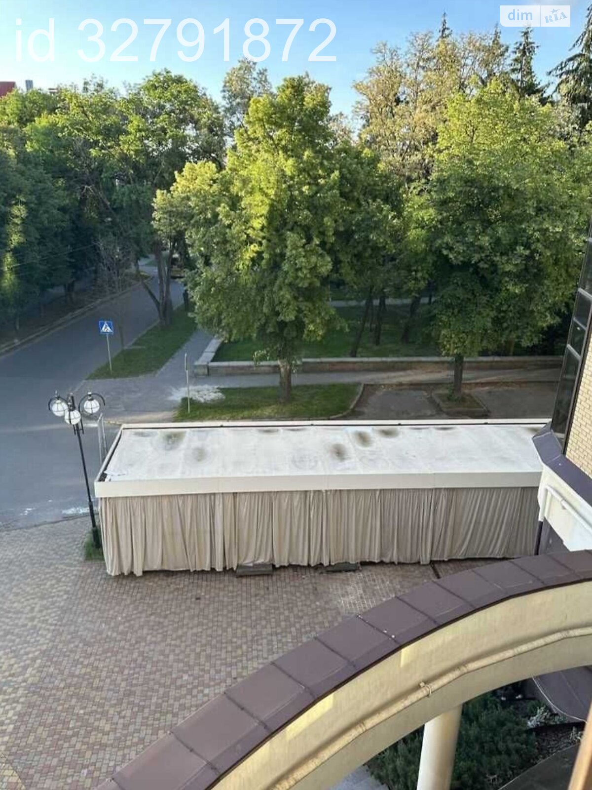 Продажа трехкомнатной квартиры в Полтаве, на ул. Конституции 13, район Центр фото 1 Продажа трехкомнатной квартиры в Полтаве, на ул. Конституции 13, район Центр фото 1