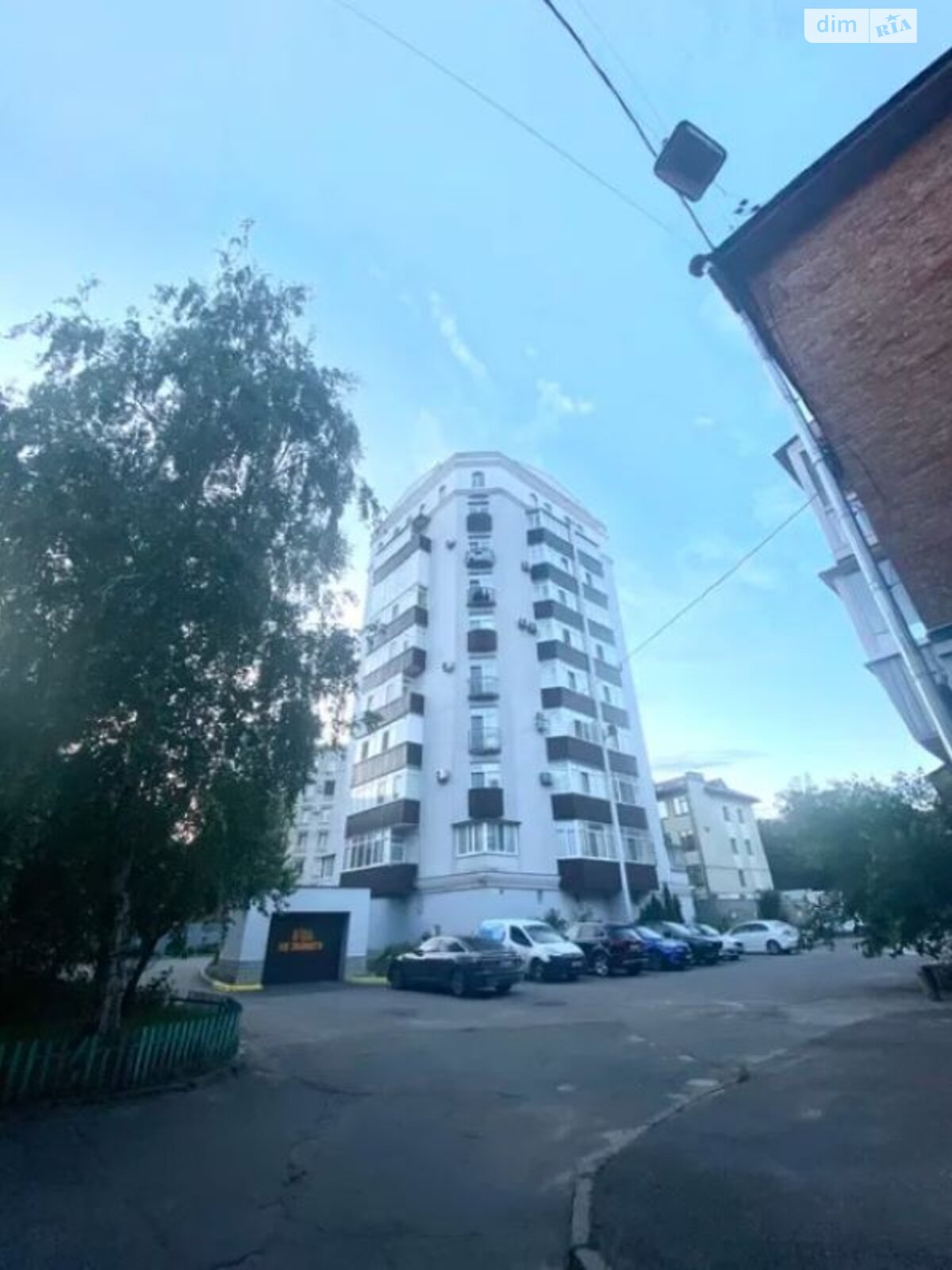Продажа четырехкомнатной квартиры в Полтаве, на ул. Котляревского, район Центр фото 1