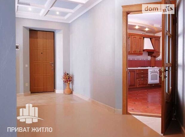Продажа четырехкомнатной квартиры в Полтаве, на ул. Леваневского, район Центр фото 1