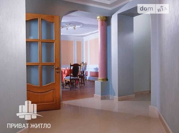 Продажа четырехкомнатной квартиры в Полтаве, на ул. Леваневского, район Центр фото 1 Продажа четырехкомнатной квартиры в Полтаве, на ул. Леваневского, район Центр фото 1