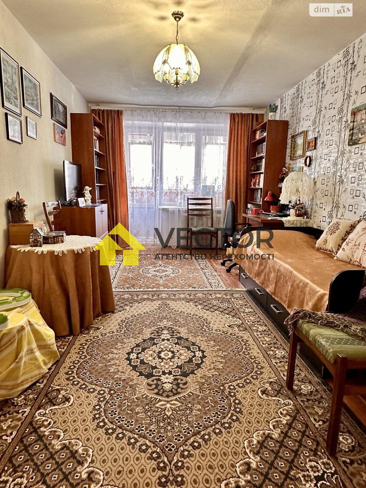 Продаж трикімнатної квартири в Полтаві, на вул. Леваневського, район Центр фото 1