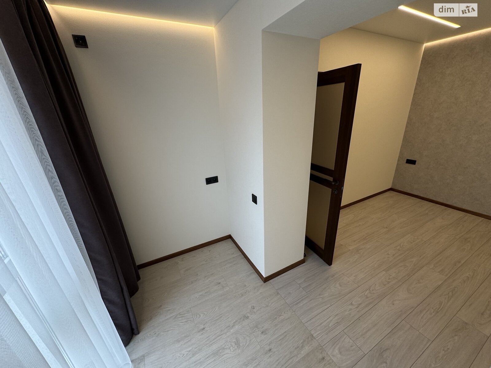 Продажа трехкомнатной квартиры в Полтаве, на ул. Леваневского, район Центр фото 1 Продажа трехкомнатной квартиры в Полтаве, на ул. Леваневского, район Центр фото 1