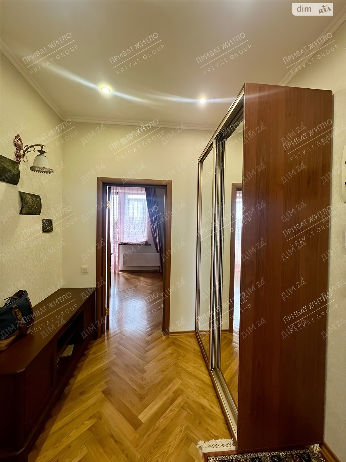 Продаж двокімнатної квартири в Полтаві, на вул. Міщенка, район Центр фото 1 Продаж двокімнатної квартири в Полтаві, на вул. Міщенка, район Центр фото 1