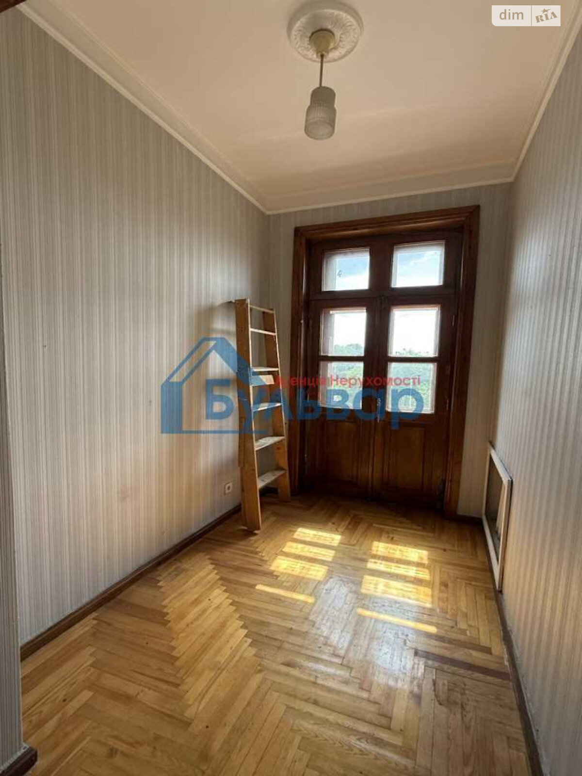 Продаж двокімнатної квартири в Полтаві, на вул. Небесної Сотні, район Центр фото 1 Продаж двокімнатної квартири в Полтаві, на вул. Небесної Сотні, район Центр фото 1