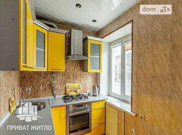Продажа двухкомнатной квартиры в Полтаве, на ул. Соборности район Центр фото 1 Продажа двухкомнатной квартиры в Полтаве, на ул. Соборности район Центр фото 1