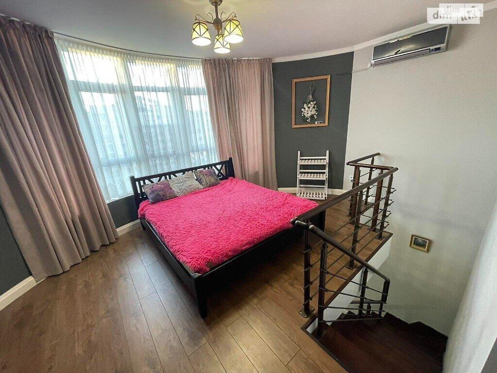Продаж п`ятикімнатної квартири в Полтаві, на вул. Соборності, район Центр фото 1 Продаж п`ятикімнатної квартири в Полтаві, на вул. Соборності, район Центр фото 1