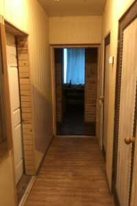 Продаж трикімнатної квартири в Полтаві, на вул. Орлика Пилипа, район Центр фото 2