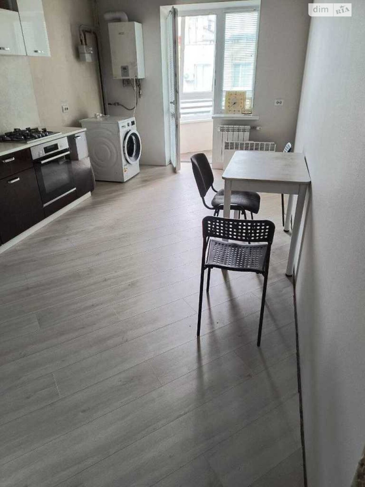 Продажа трехкомнатной квартиры в Полтаве, на пл. Павленковская 3А, район Центр фото 1