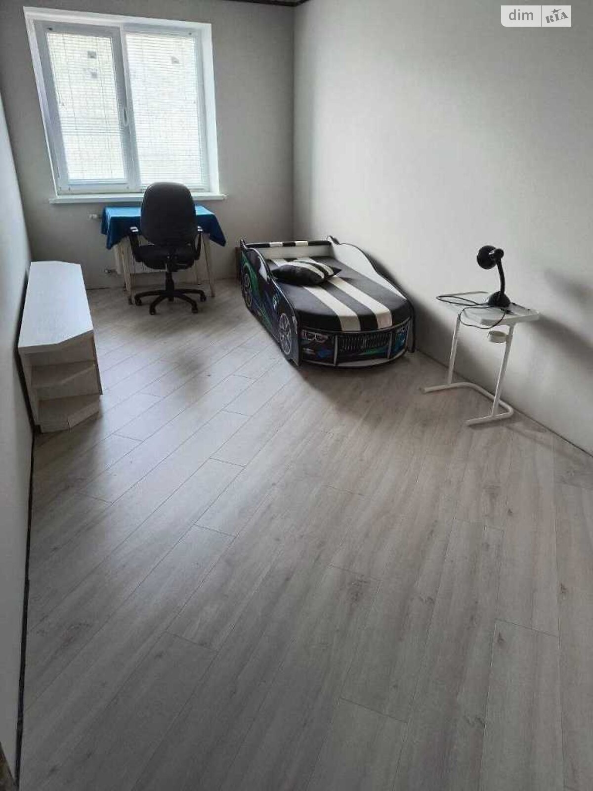 Продажа трехкомнатной квартиры в Полтаве, на пл. Павленковская 3А, район Центр фото 1