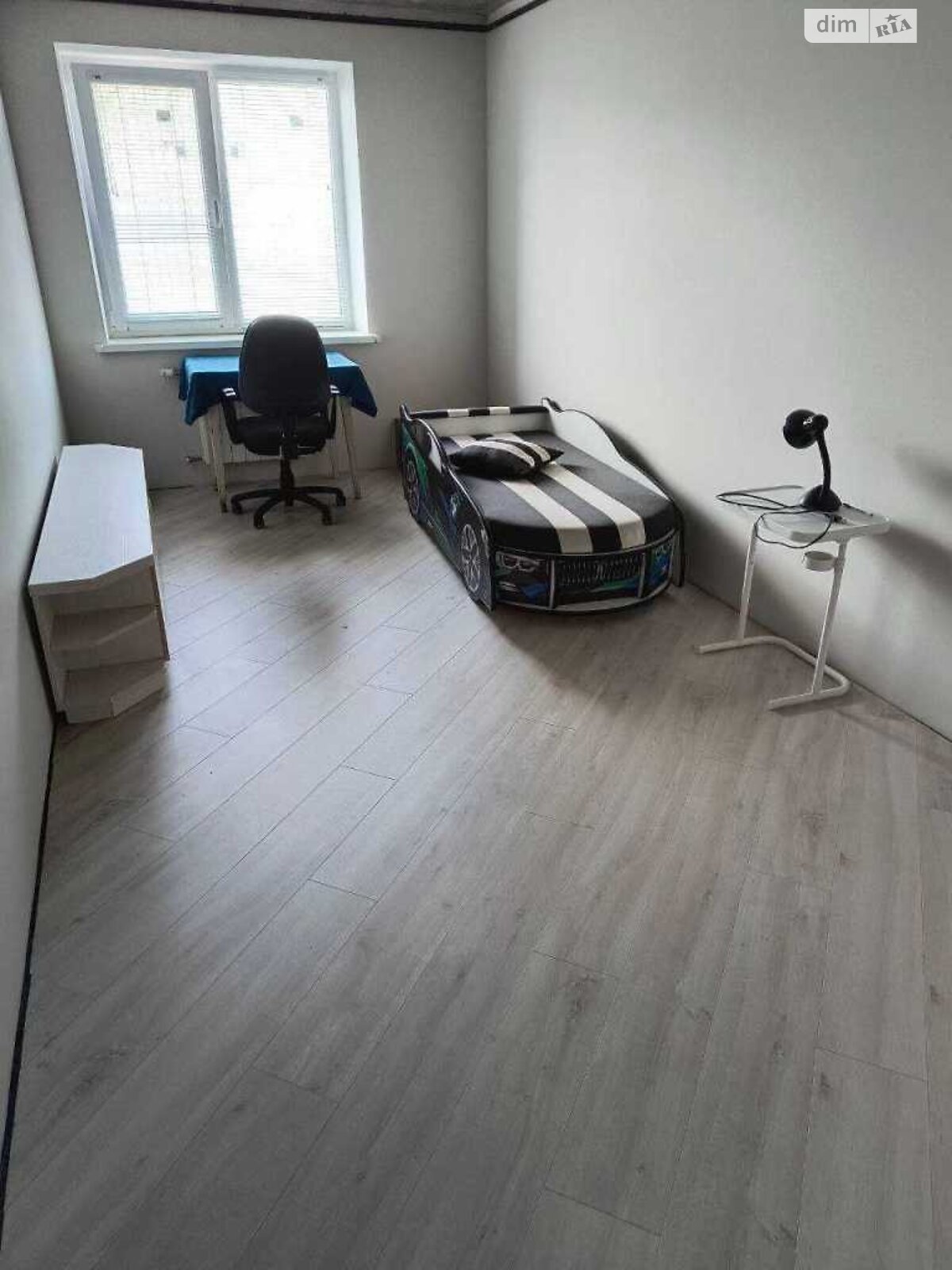 Продажа трехкомнатной квартиры в Полтаве, на пл. Павленковская 3А, район Центр фото 1