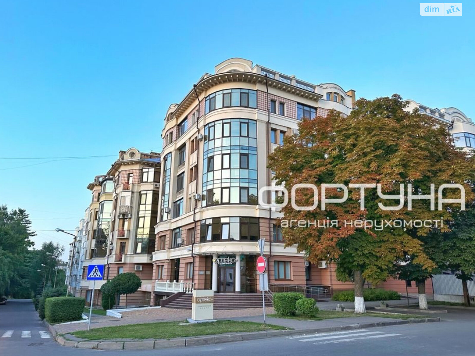 Продаж двокімнатної квартири в Полтаві, на просп. Першотравневий 7, район Центр фото 1 Продаж двокімнатної квартири в Полтаві, на просп. Першотравневий 7, район Центр фото 1