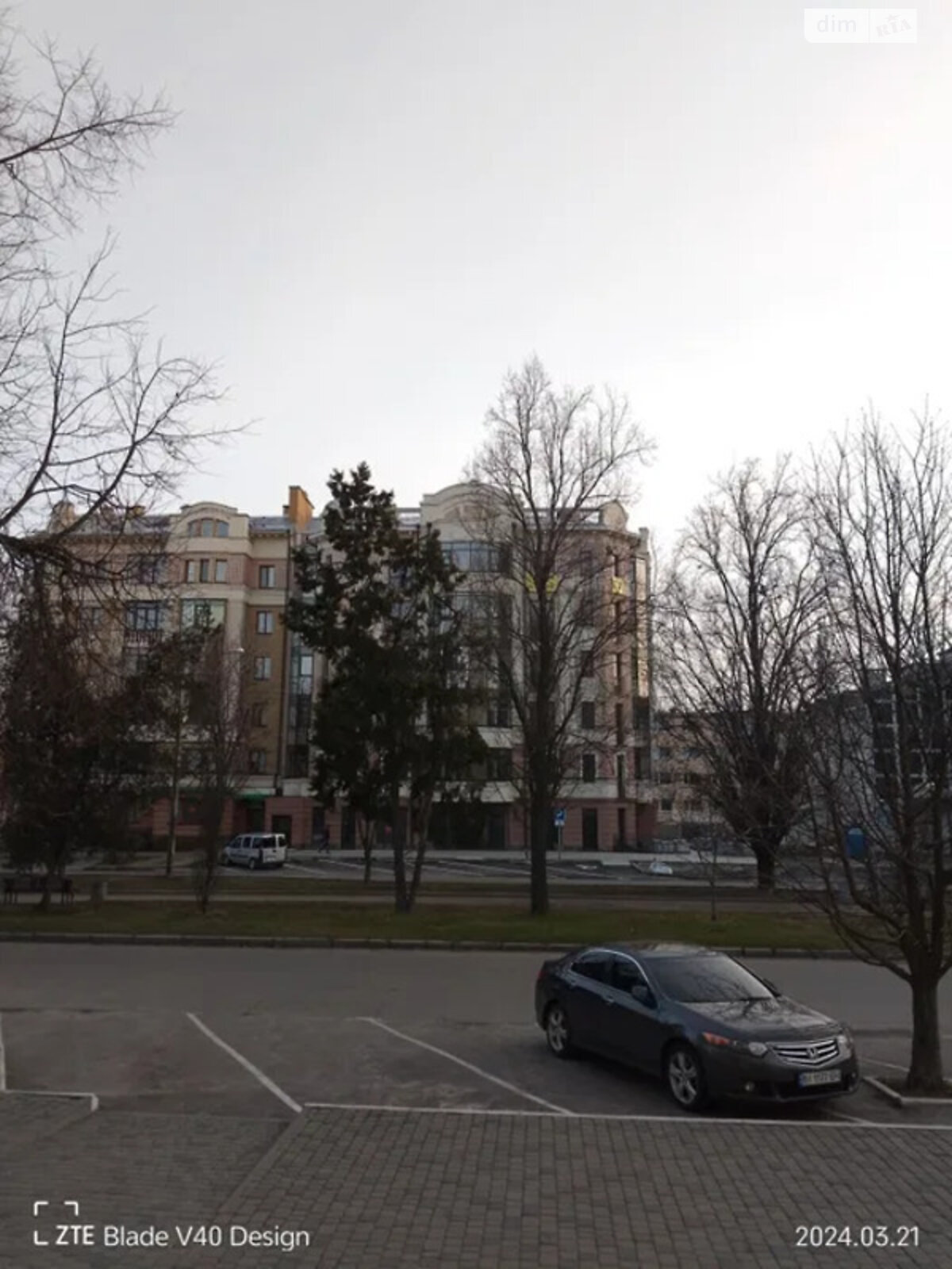 Продаж однокімнатної квартири в Полтаві, на просп. Першотравневий 15А, район Центр фото 1