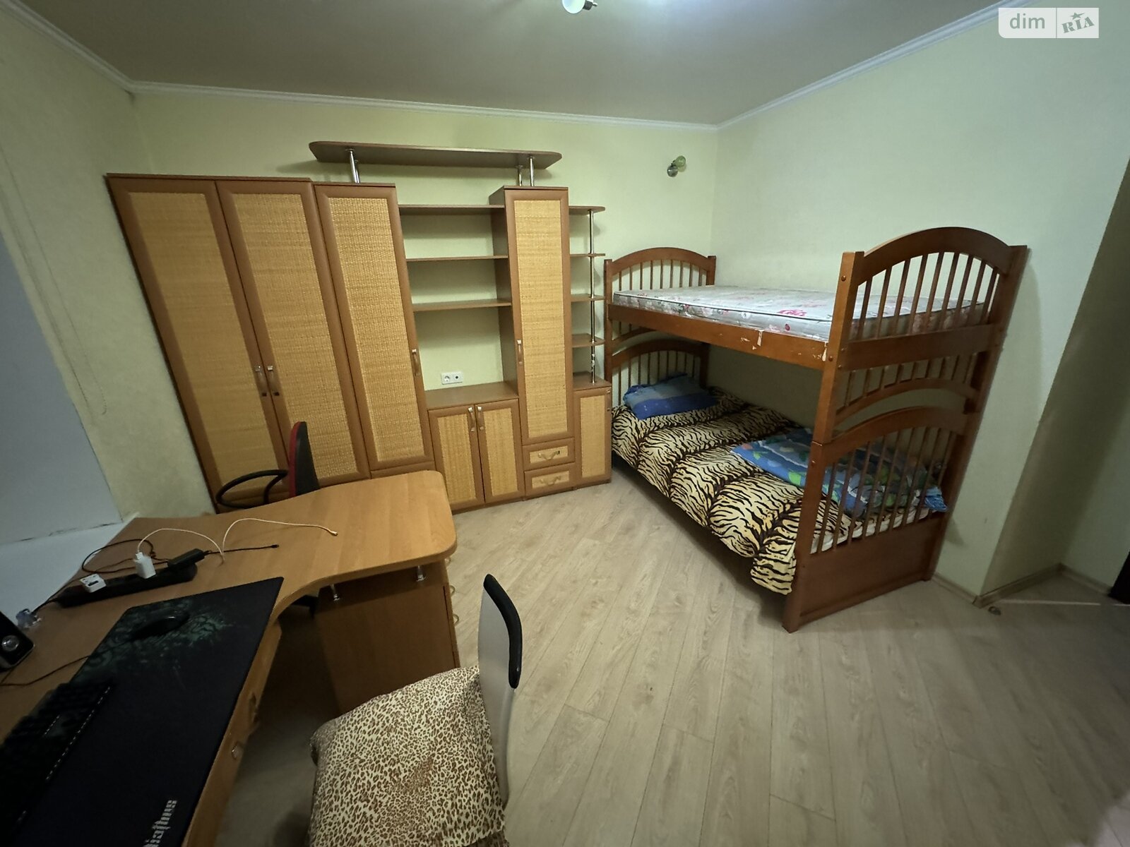 Продаж трикімнатної квартири в Полтаві, на вул. Петлюри Симона 5, район Центр фото 1 Продаж трикімнатної квартири в Полтаві, на вул. Петлюри Симона 5, район Центр фото 1