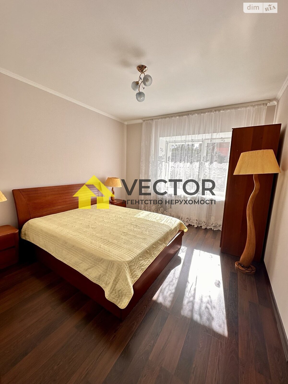 Продажа двухкомнатной квартиры в Полтаве, на ул. Пилипа Орлика, район Центр фото 1 Продажа двухкомнатной квартиры в Полтаве, на ул. Пилипа Орлика, район Центр фото 1