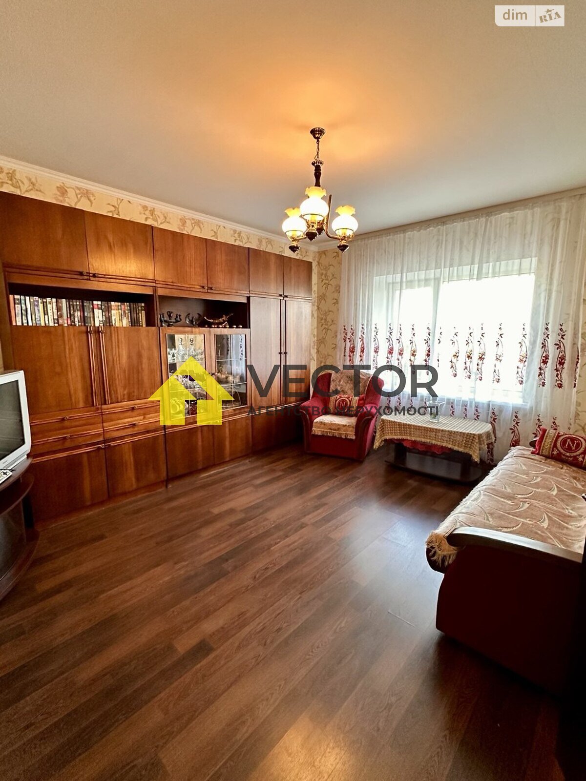 Продаж двокімнатної квартири в Полтаві, на вул. Пилипа Орлика, район Центр фото 1