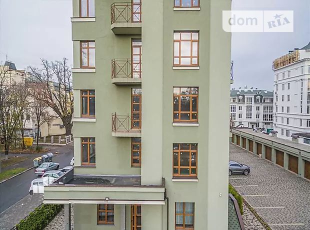 Продаж чотирикімнатної квартири в Полтаві на вул. Садова район Центр фото 1 Продаж чотирикімнатної квартири в Полтаві на вул. Садова район Центр фото 1